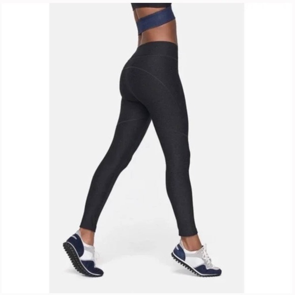 Outdoor Voices Warm-Up 7/8th Leggings in Charcoal, size XS - Picture 12 of 12